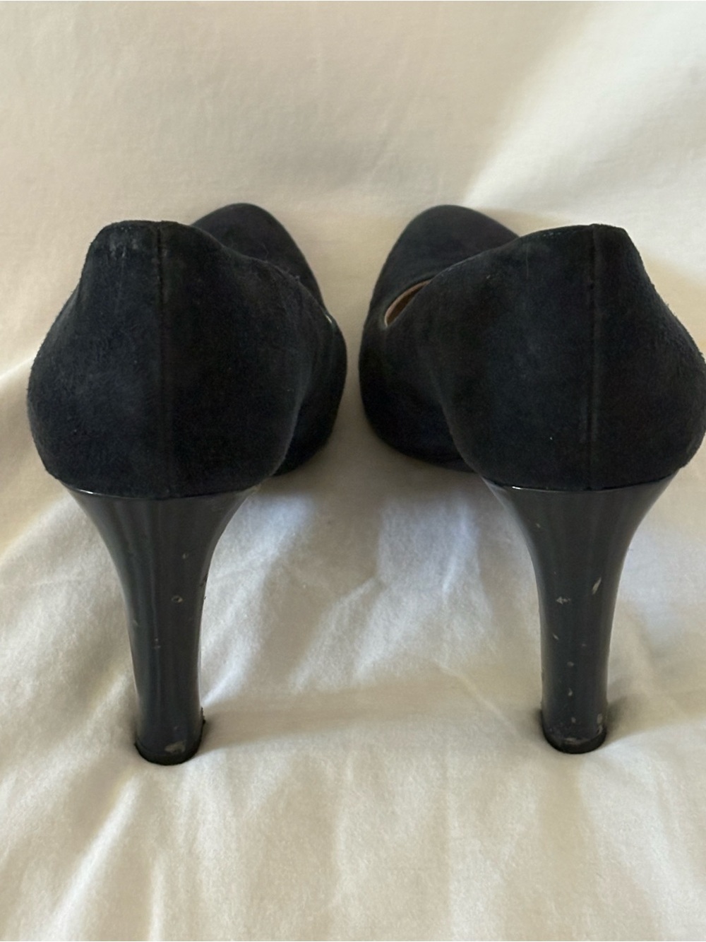 Franco Sarto Black Suede Pointed Pumps with Classic Heel - Picture 2 of 3